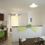 מלון דירות Fili Tigaki