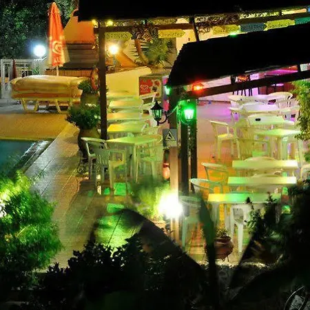 Fili Apartmanhotel Tigaki