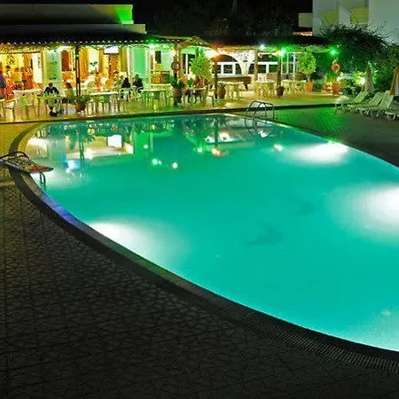 Lägenhetshotell Fili Tigaki